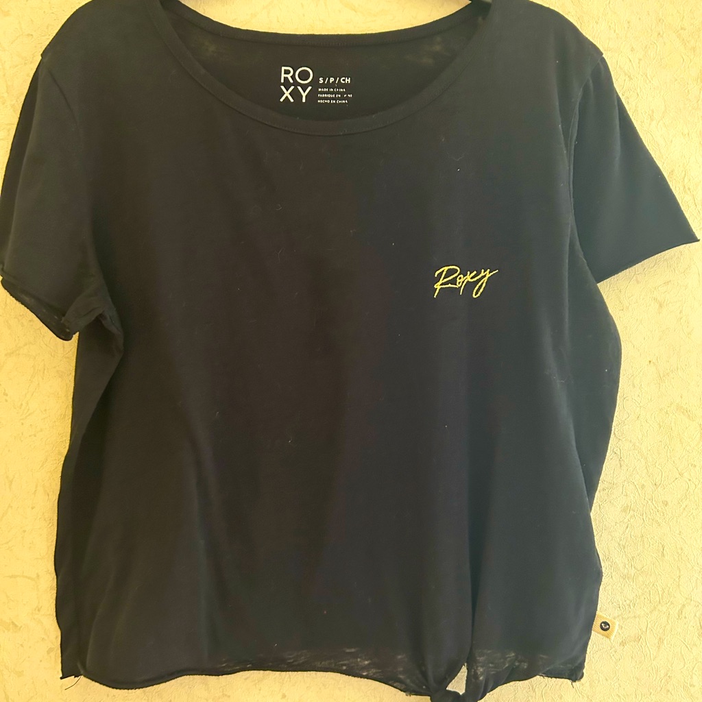 Roxy Tee
